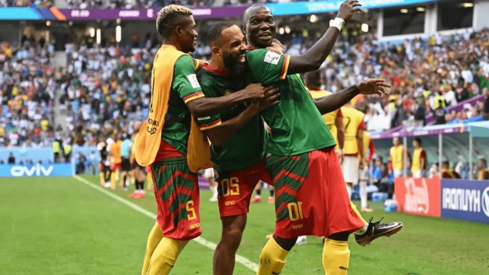 The battle of excitement.. Cameroon, led by Abu Bakr, "rising up" against Serbia